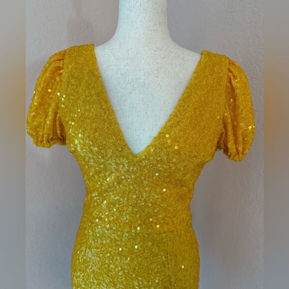 New sparkly yellow sequin mini dress from Dress The Population puff sleeves S - Picture 2 of 9